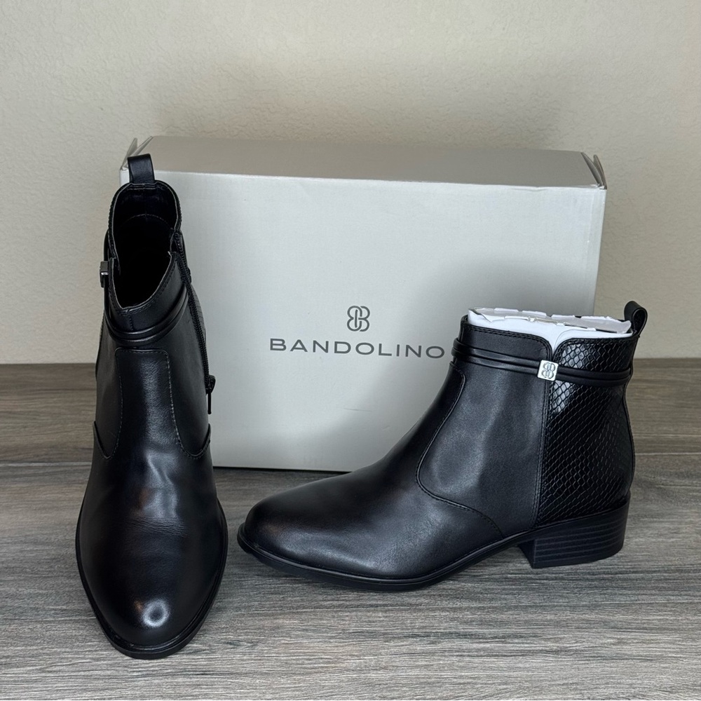 New Bandolino Danny Ankle Boots Black Leather with Snake Print Women Size 6.5  M